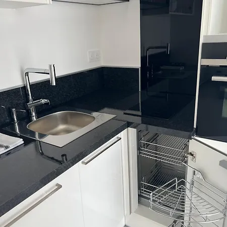 Les Acacias Apartment Caveirac