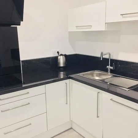 Apartment Les Acacias