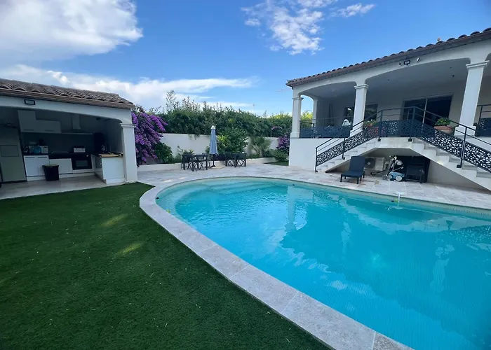 Les Acacias Apartmán Caveirac